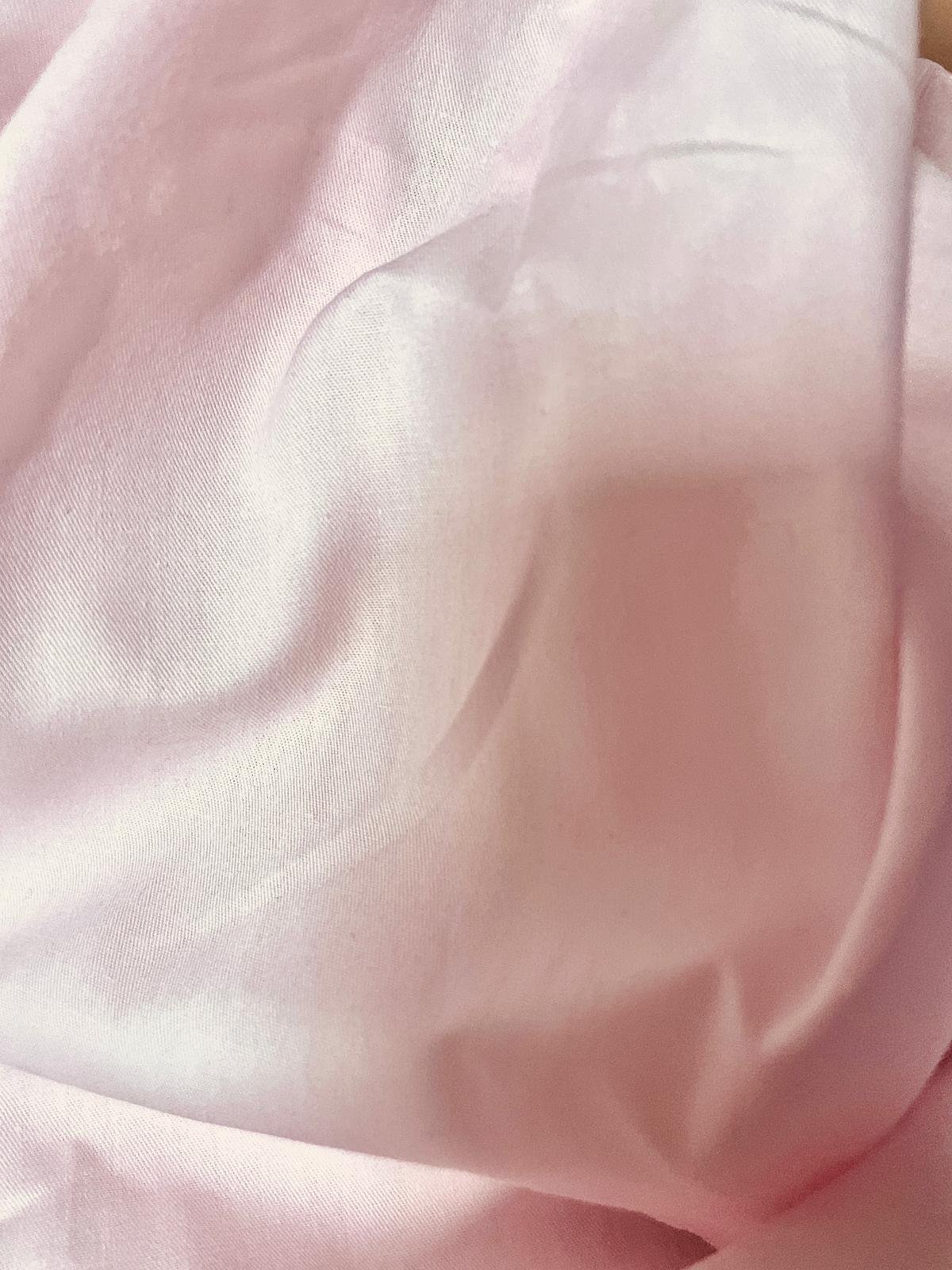 Alternative view of בנקונג הוא חגורת עיטוף מסורתית לאחר לידה,