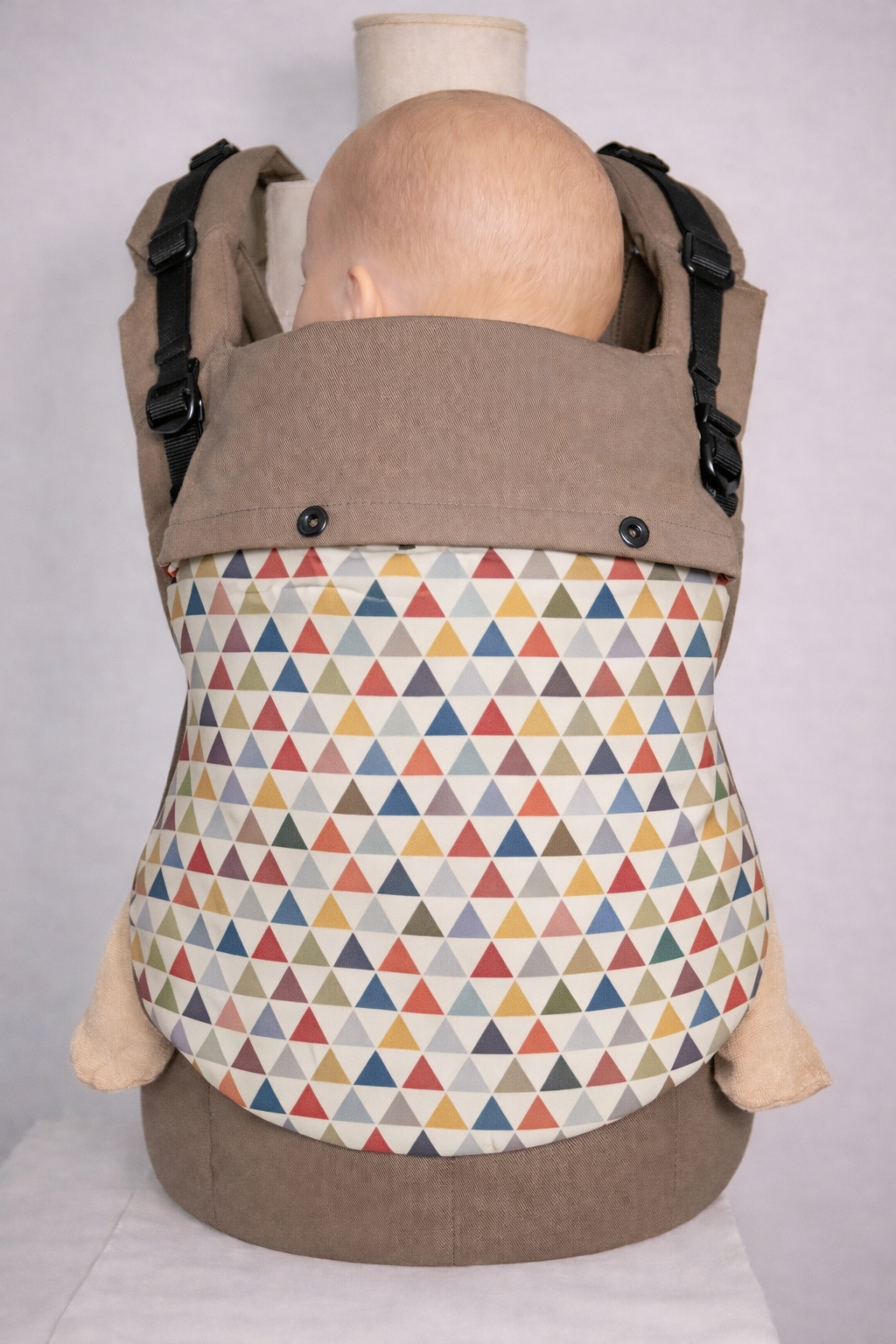 מנשא ילקוט טופה-טופ טודלר טופ-פירמידות