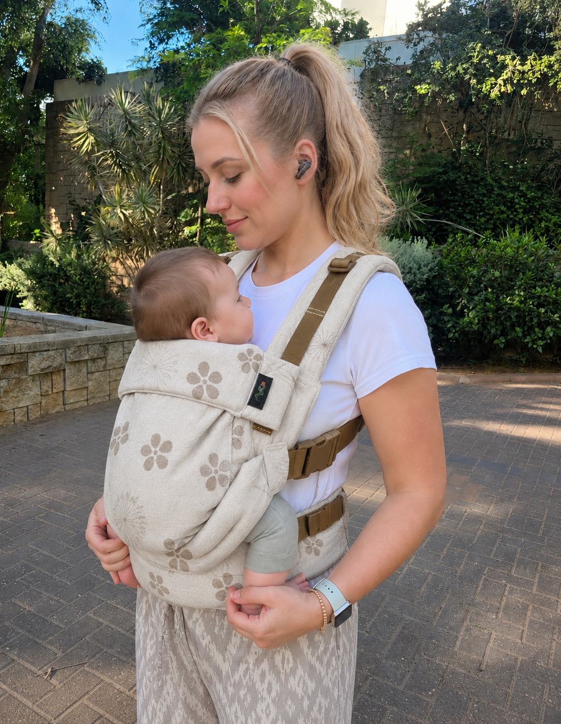 Topa-Top Premium baby carrier - Woven Wrap White Meadow Flowers